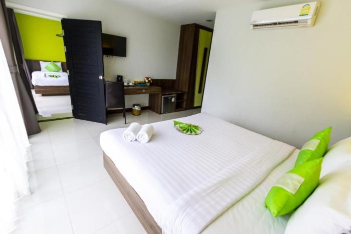 Dipantai Boutique Beach Resort Patong المظهر الخارجي الصورة