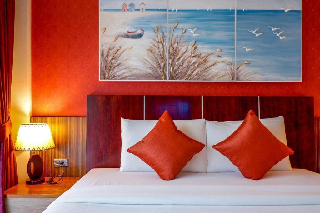 Dipantai Boutique Beach Resort Patong المظهر الخارجي الصورة