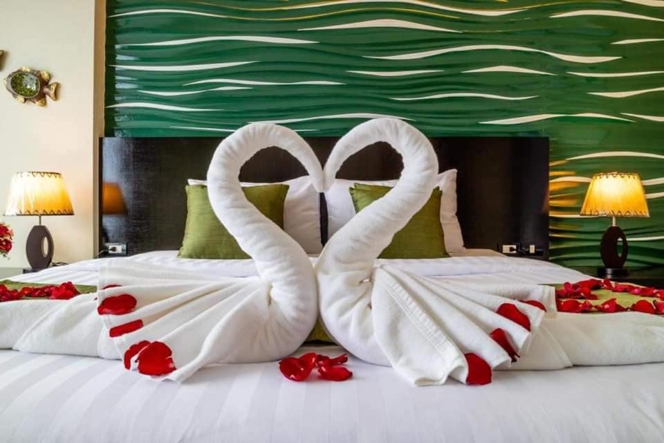 Dipantai Boutique Beach Resort Patong المظهر الخارجي الصورة