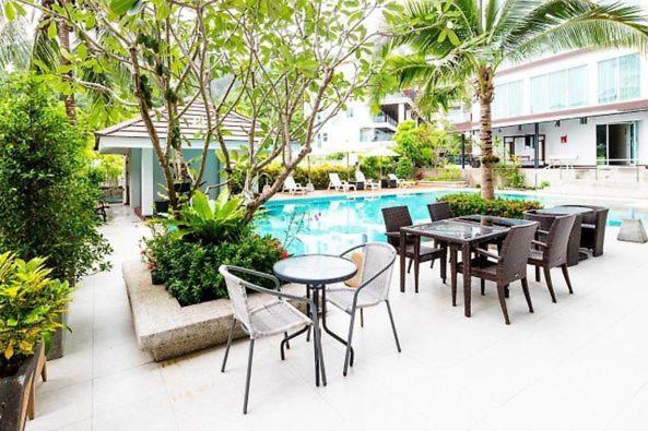 Dipantai Boutique Beach Resort Patong المظهر الخارجي الصورة