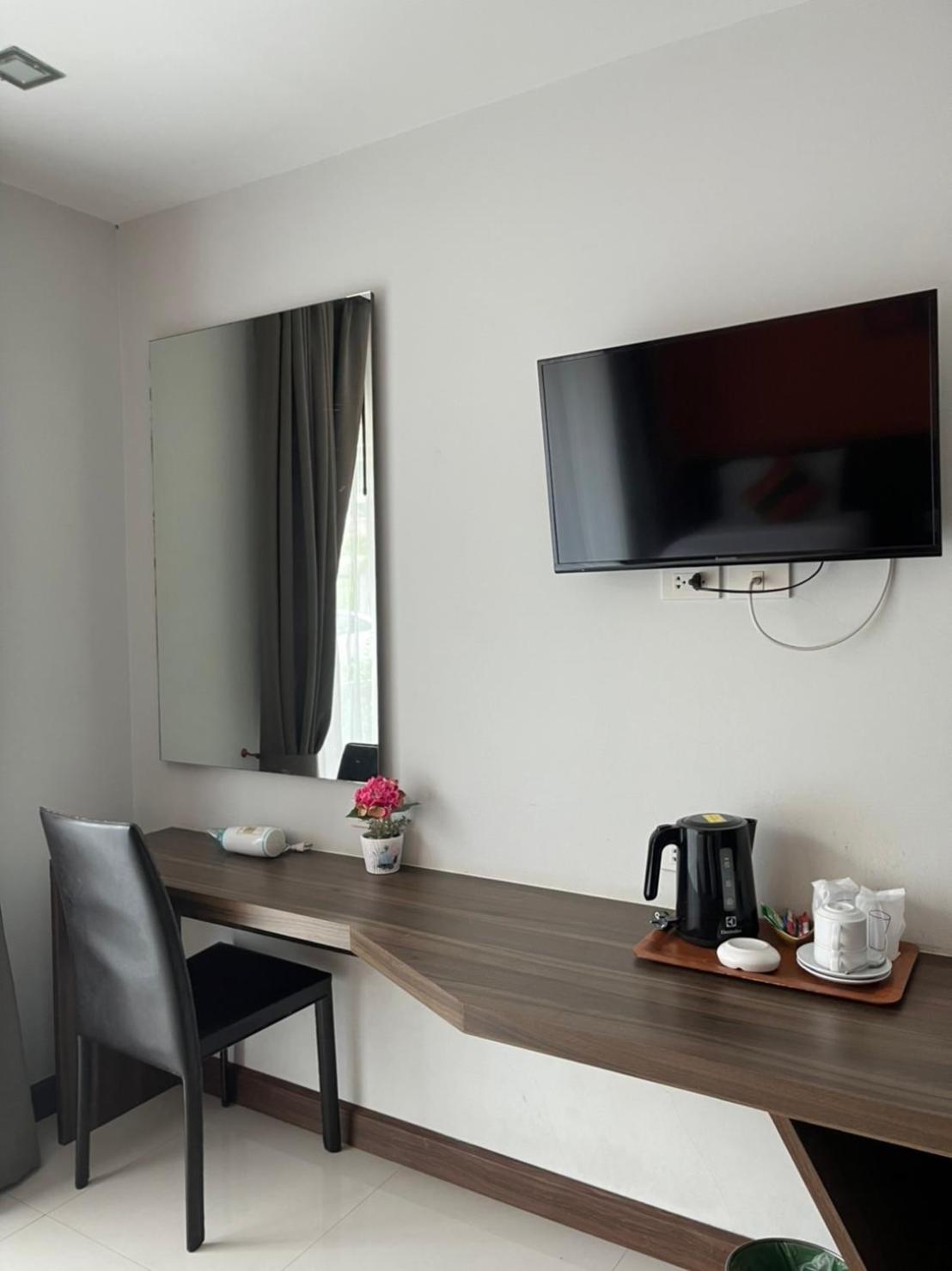 Dipantai Boutique Beach Resort Patong المظهر الخارجي الصورة