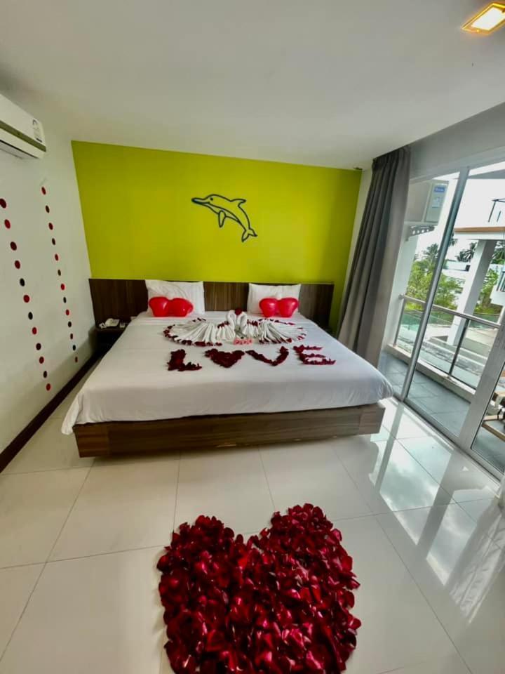 Dipantai Boutique Beach Resort Patong المظهر الخارجي الصورة